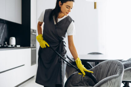 Aides ménagères à Versailles : la solution pour un intérieur toujours propre !