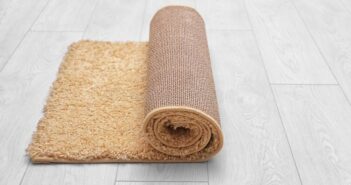 Comment aplatir un tapis gondole ? aplatir un tapis